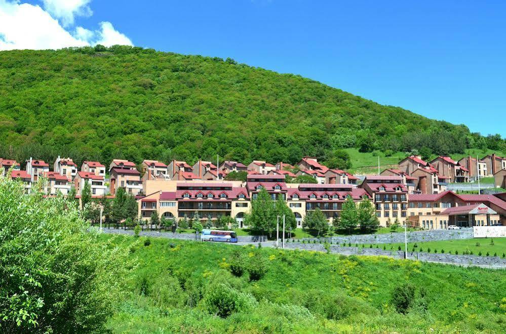 Tsaghkadzor Marriott Hotel Exterior foto